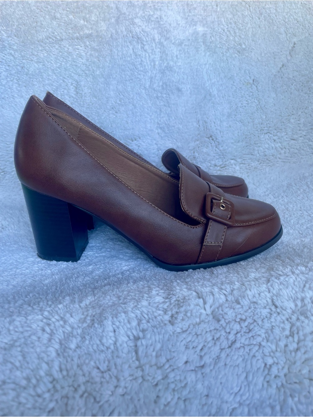 Forever Brown Buckle Heeled Loafers Vintage Style Office Pumps - Size 9